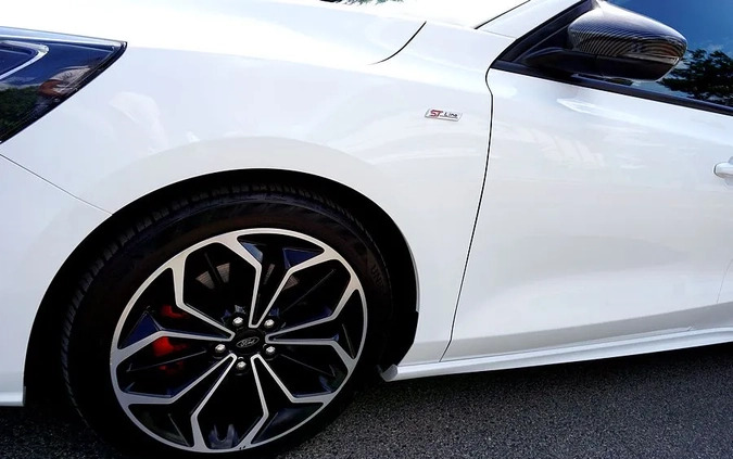Ford Focus cena 71700 przebieg: 160000, rok produkcji 2019 z Płock małe 781